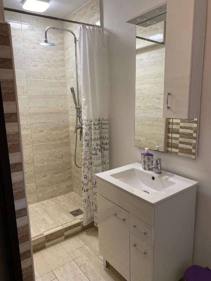 Lavender Garden Apartment Debrecen Luaran gambar